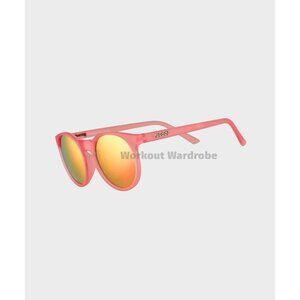 Influencers Pay Double Sunglasses